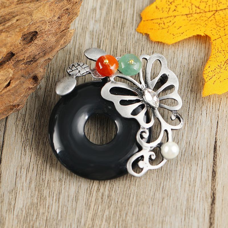 Retro natural agate safety buckle brooch women's high-end temperament elegant versatile pin coat coat corsage accessories
