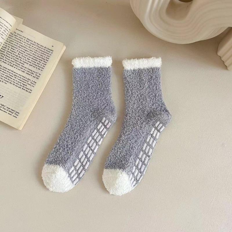 Women Winter Warm Fuzzy Socks Thick Thermal Solid Soft Fluffy Socks Cute Fashion Slipper Home Floor Sleeping Socks