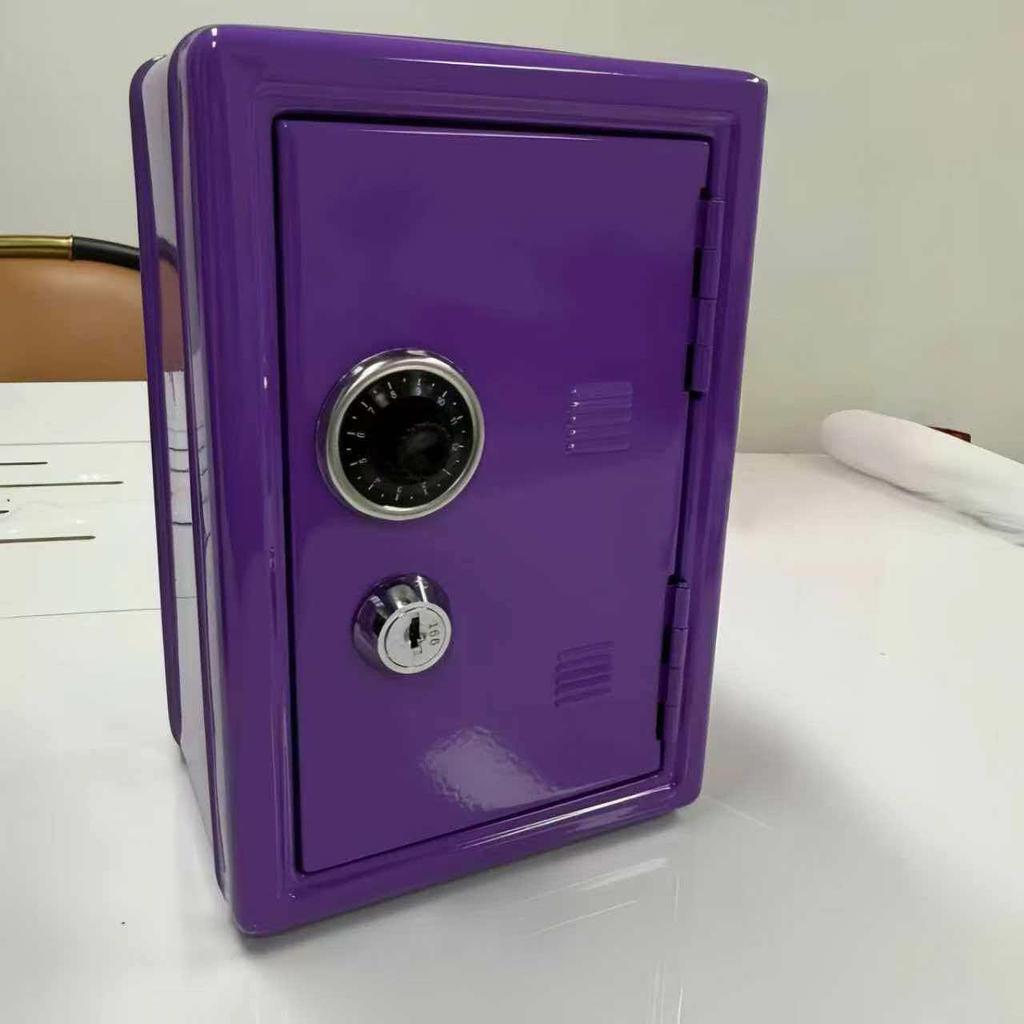 Compact Creative Piggy Bank with Lockable Coin Compartment and Key Storage