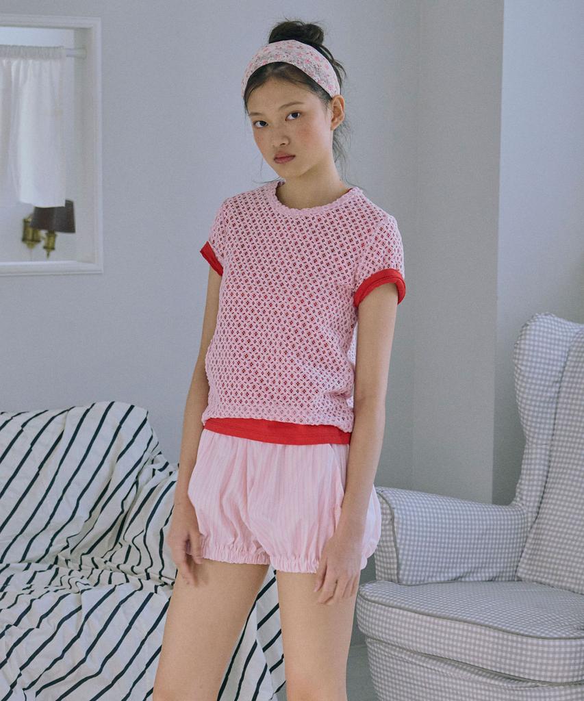 JUNEJUNE SPACE Slim Cut-Out Lace Top_Pink