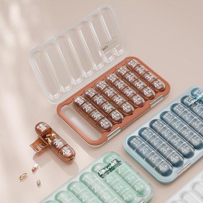 Wöchentlicher tragbarer Pillenorganisator und -spender mit großvolumigem Pillenteiler