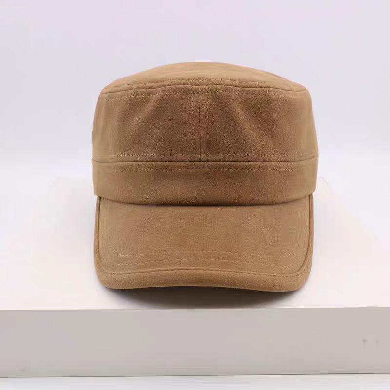 

Ретро Замшевая Шляпа с Плоским Верхом - Универсальная Мода для Женщин и Мужчин, Подчеркивающая Лицо, Высококачественная Шляпа Художника в Стиле Конного Спорта. M (56-58cm) хаки