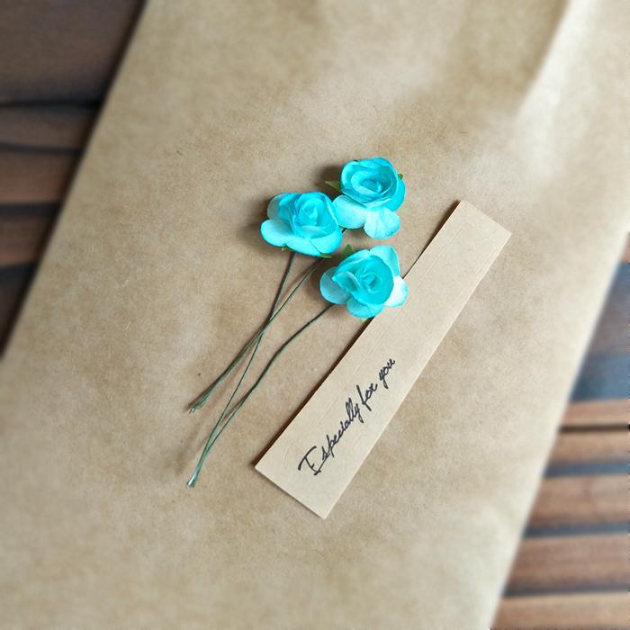 Handmade Multi-Color 3-Flower Gift Box - DIY Paper Flower Home Ornaments