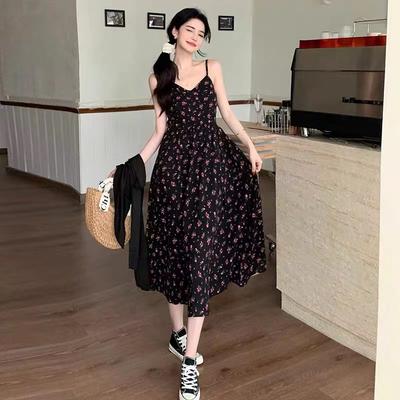 Summer New Black Floral Suspender Long Dress Korean Version Sleeveless Small Holiday Coffee Break Dress High Waist Dress Women