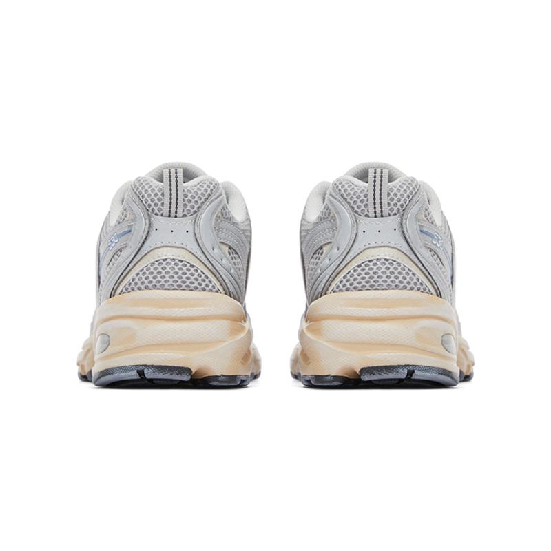 New Balance 530 Vintage Silver Metallic Moonbeam Sneakers MR530VS