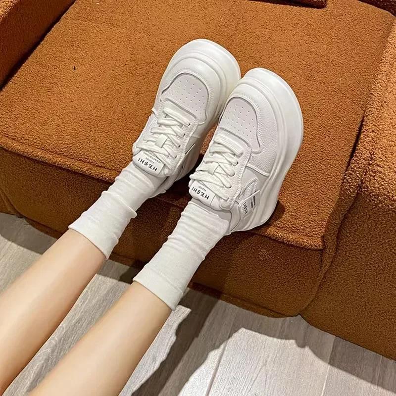 Women's New Simple Solid Color Designer Vulcanized Shoes Spring Fashion Thick Sole Outdoor Shopping Office Sports Shoes