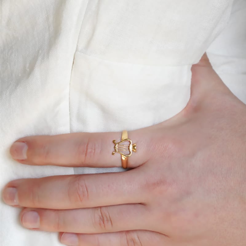OVERGREY Lyra Ring - Gold