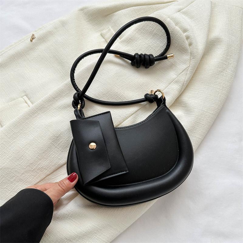 Fashionable New Moon Bag In Multiple Colors Street Style Shoulder Bag With Unique Stitching
