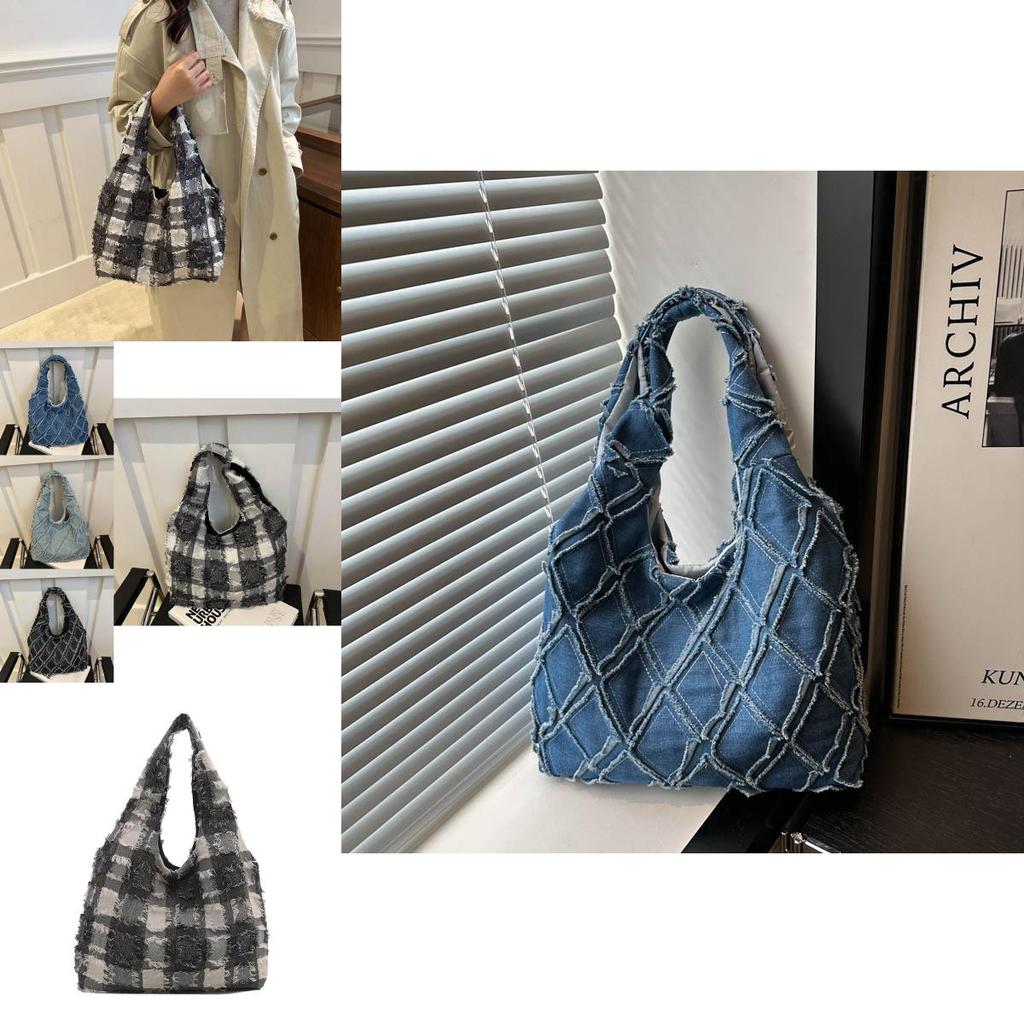 Fashionable Canvas Tote Bag For Women With Stylish Quilted Design And Versatile Colors