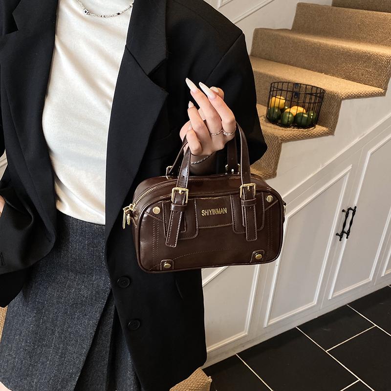 Bowling Bag Women's Handbag Autumn and Winter Large-capacity Bag Crossbody Women's Versatile Commuter Bag Single Shoulder Portable