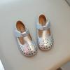 Girls Leather Shoes Hollow Cut-outs Princess Sweet Soft Kids Casual Shoes Spring Summer T-strap Children Flats for Wedding