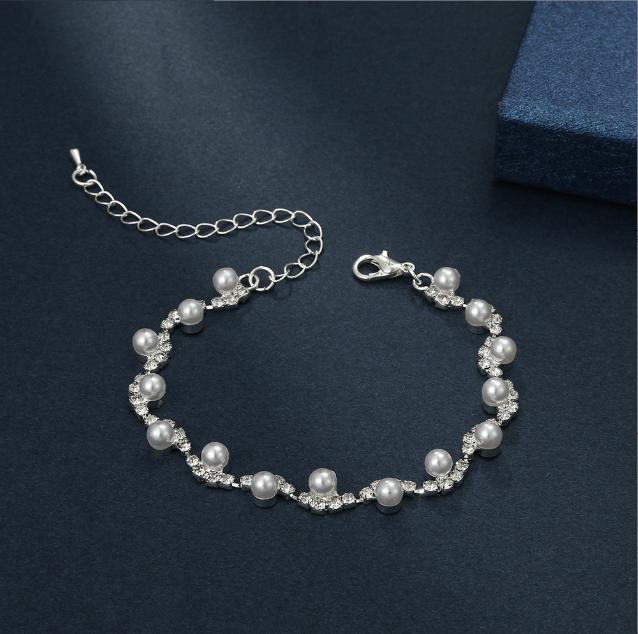 Amazon temperament luxury rhinestone pearl necklace earrings bracelet set fashionable high-end banquet party jewelry
