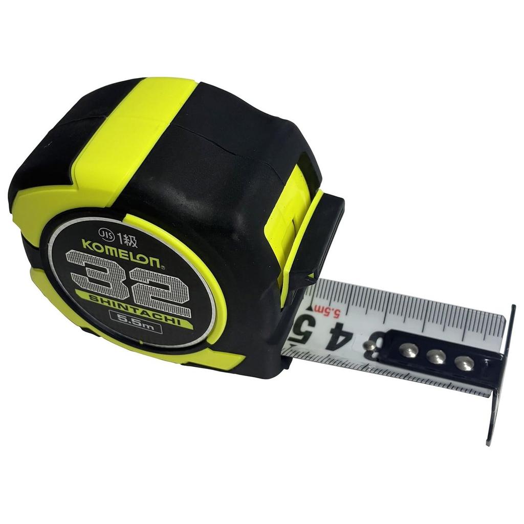 Komelon KMC-75 Heavy Duty Measuring Tape 32mm x 5.5m High Standout Tape Measure JIS Class 1 Double-Sided Metric Scale Nylon Coated Steel Tape