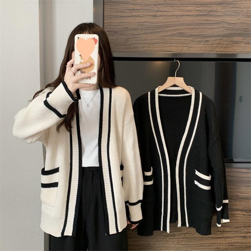 Autumn and winter new loose lazy wind pocket college style fashion sweater cardigan women's knitted sweater jacket women