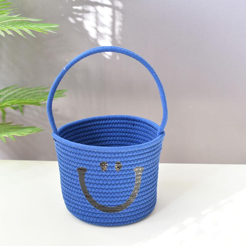 Handheld Party Favor and Gift Basket