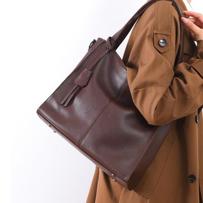 Single Shoulder Bag, Fashionable Temperament, Women's Bag, Simple Soft Leather Commuting Crossbody Bag, Women's High-end Sense, Large Capacity
