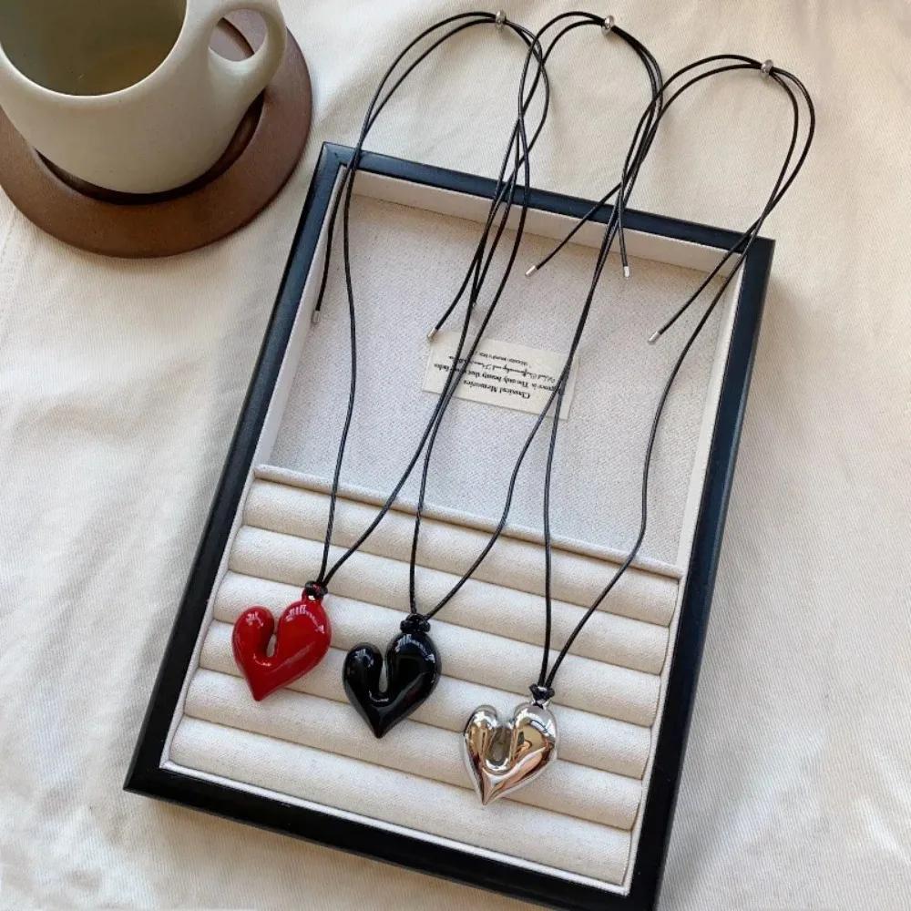 Adjustable Chain Choker Simple Large Love Heart Pendant Necklace for Women Fashion Zircon Gifts