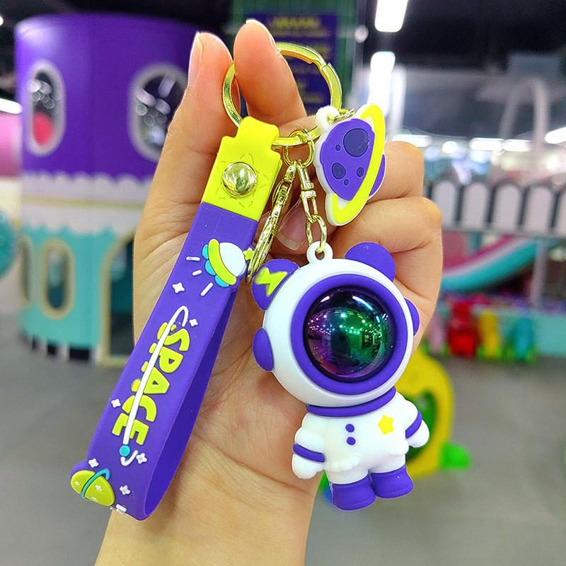 Entzückender Cartoon-Astronauten-Bär Schlüsselanhänger Niedliches Rucksack-Anhänger Auto-Schlüssel Zubehör Ideales Geschenk