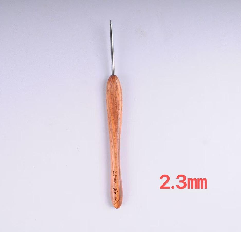 Crochet Blood Sandalwood Handle Hand Knitting Tool Non-Slip Stainless Steel Crochet