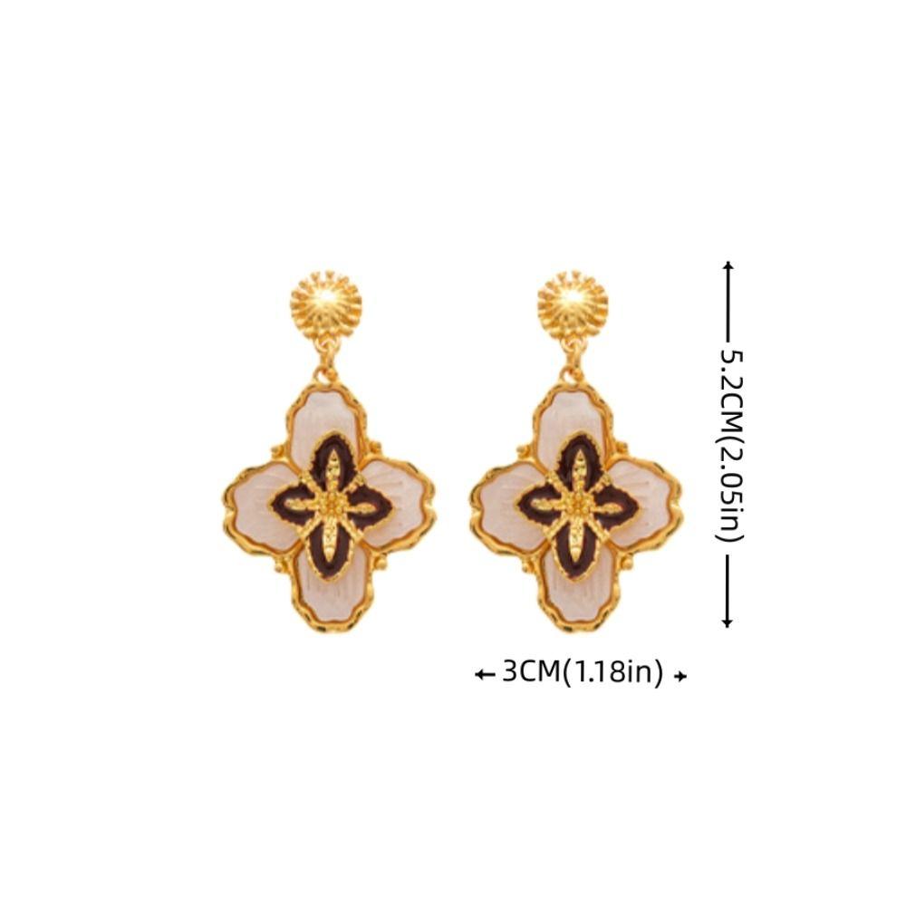 Luxury Flower Drop Earrings Lucky Metal Ear Drop Fashion Vintage Dangle Earrings Women