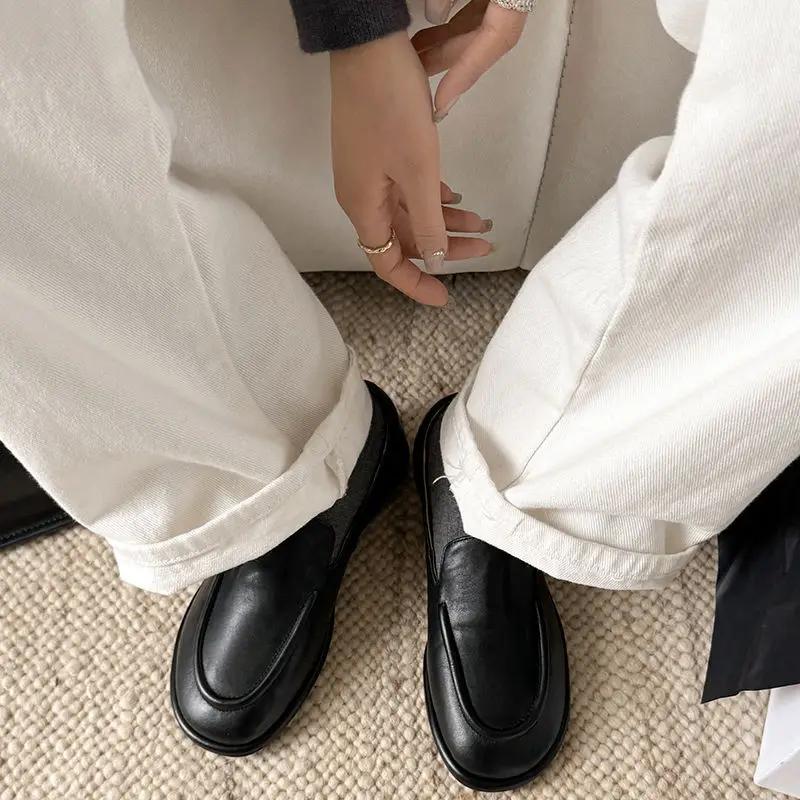 Fashion 2025 New Spring Women Loafers Genuine Leather Shoes for Women Round Toe Low Heel Women Flats Retro Genuine Leather Ladies Shoes