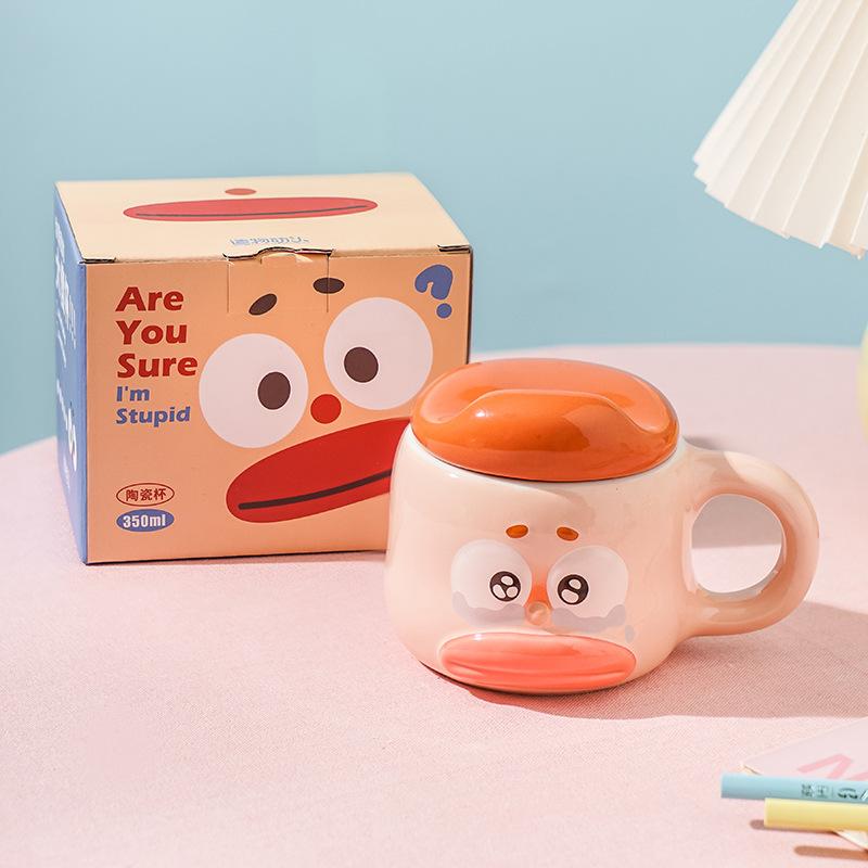 Big silly funny ceramic cup cup covered gift box cute creative souvenir creative coffee mug
