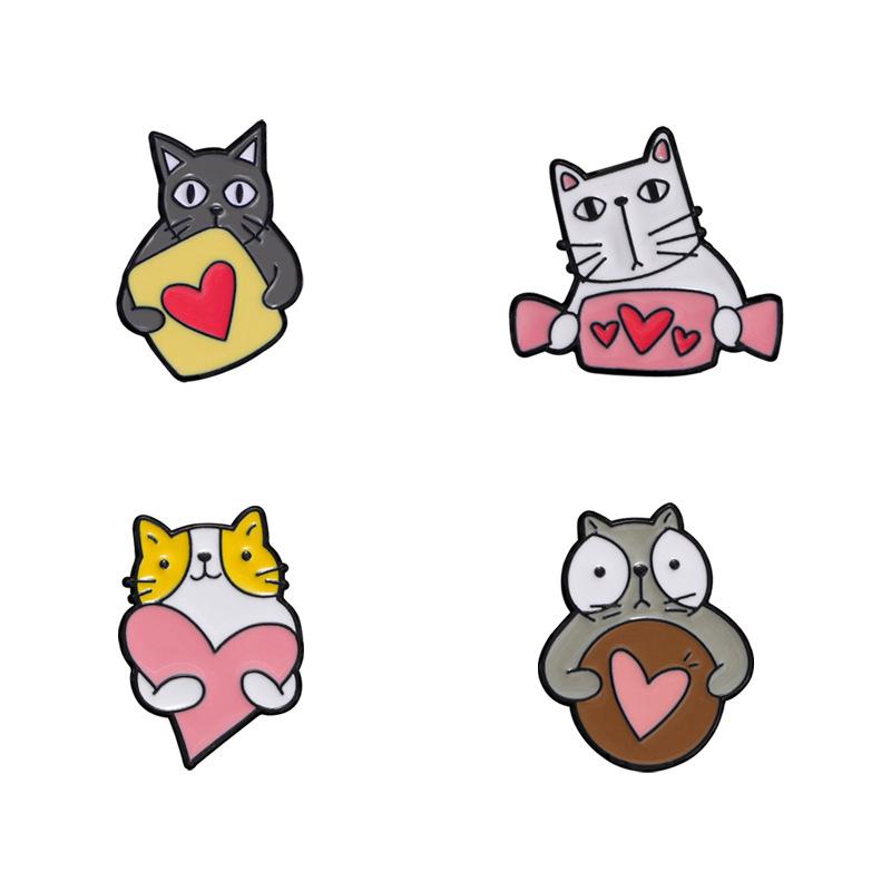 Cute Cat Holding Candy Cartoon Brooch Female Love Cute Little Animal Anti-light, No Sewing and Dripping Oil