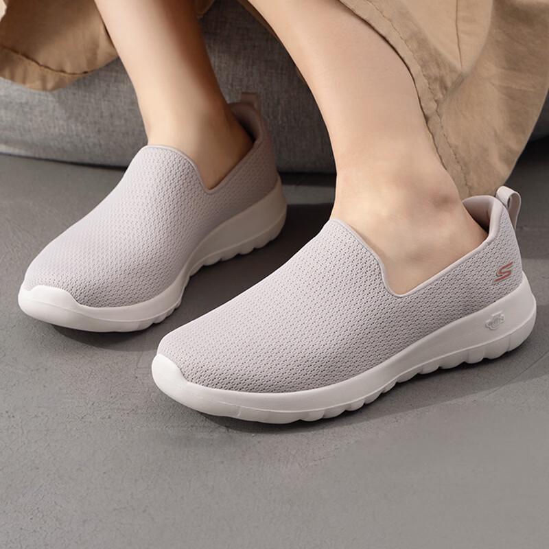 Skechers Women s 124637-NAT Sport Casual Shoes 7.5