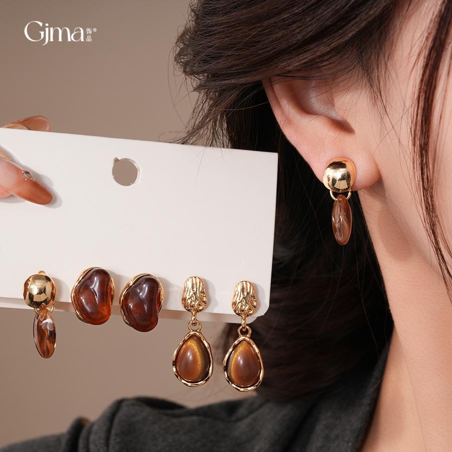 Autumn and Winter Maillard Geometric Resin Water Drop Earrings Stud Earrings Fashion Personality Earrings