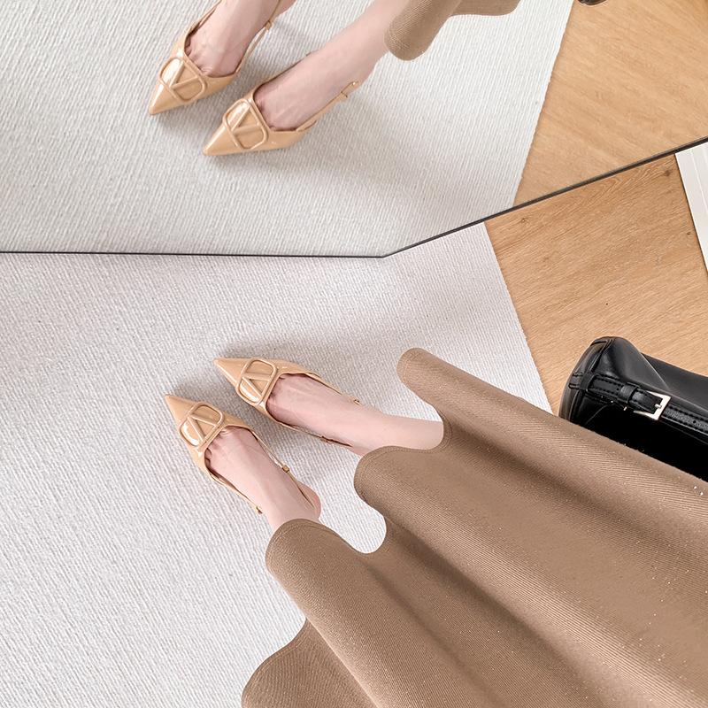 Spot L-36 neu 2025 Französische leichte Mund große Größe Mode Nude kleine duftende Stiletto-High Heels Damen-Sandalen