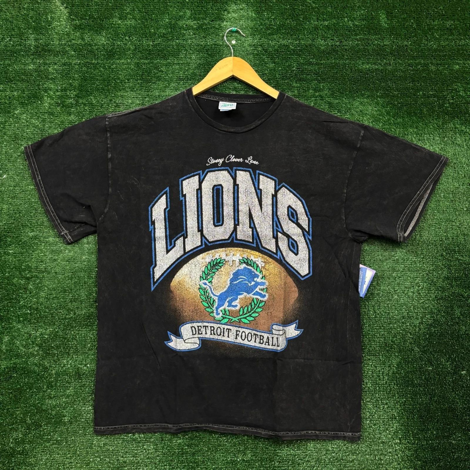 NFL NFC North Detroit Lions Mineral Wash T-Shirt Size Extra Large 4XL