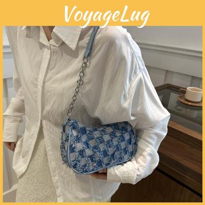 Contemporary Crescent Crossbody Purse Versatile Canvas Bag For Fashion Lovers
