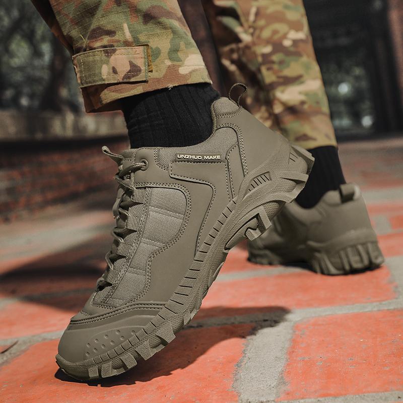 New Men's Tactical Boots Combat Anti-Slip Work Shoes Breathable Special Force Army Boots Male Military Motorcycle Shoe