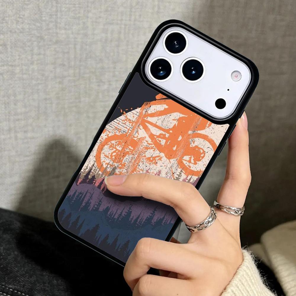 Capa Case for iPhone 17 Air 16 Pro Max 15 Plus 11 13 Mini 14 12 Back Phone Cover BIKE Cycling Art