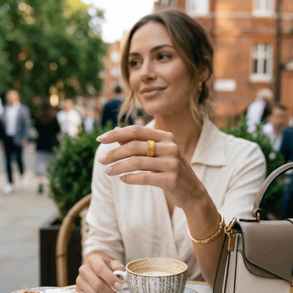 Elegant Sandy Gold Filigree Ring Weave Design Ancient Ring Classic Banquet Jewelry Party