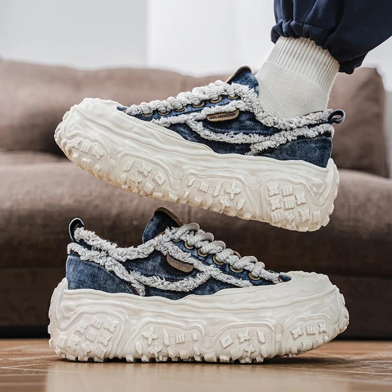 Trendy  Spring New Versatile Fabric Thick Bottom Height Increasing Casual Sports Super Hot Casual Men's Shoes