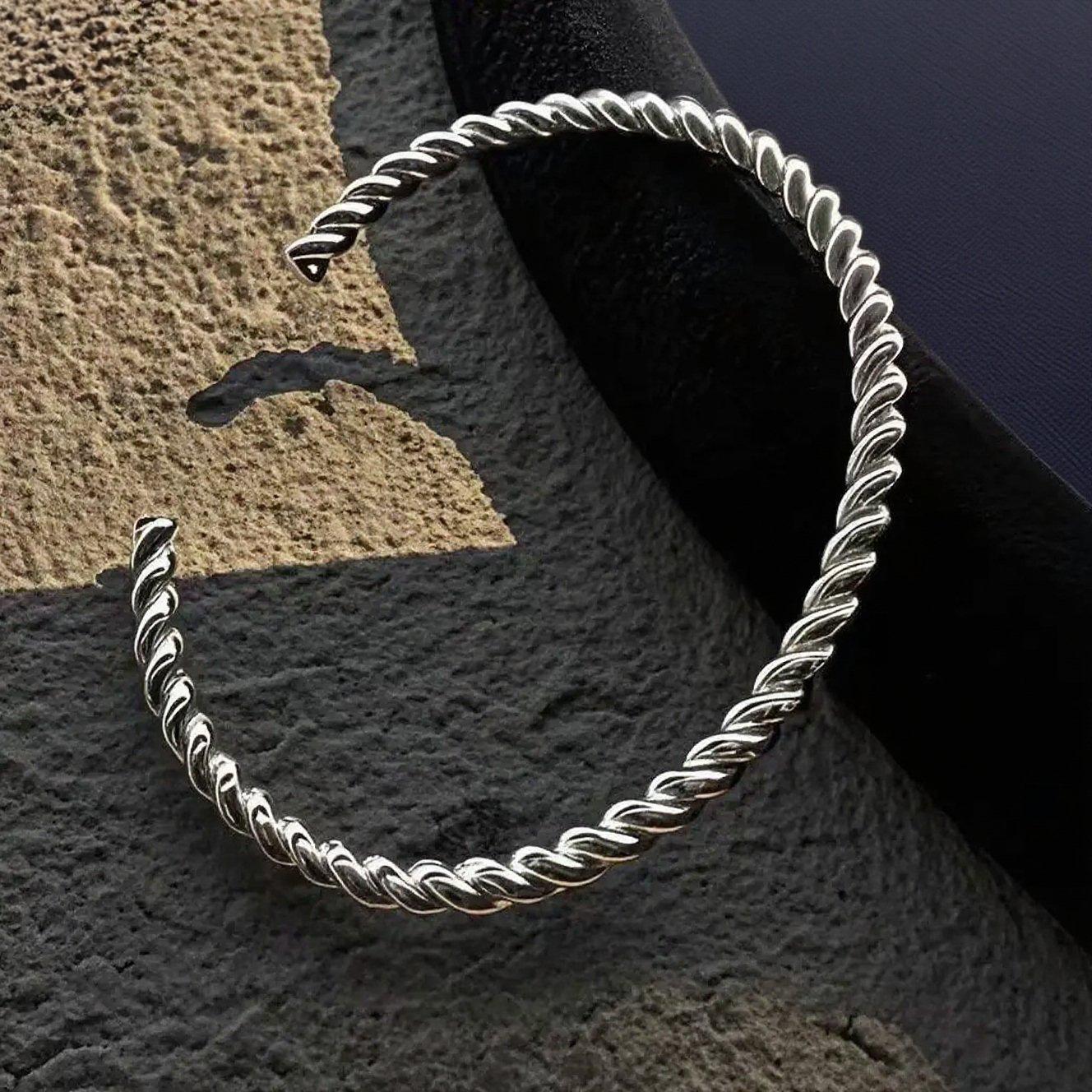 Women s Twist C-Shaped Titanium Steel Bracelet, Colorfast Jewelry