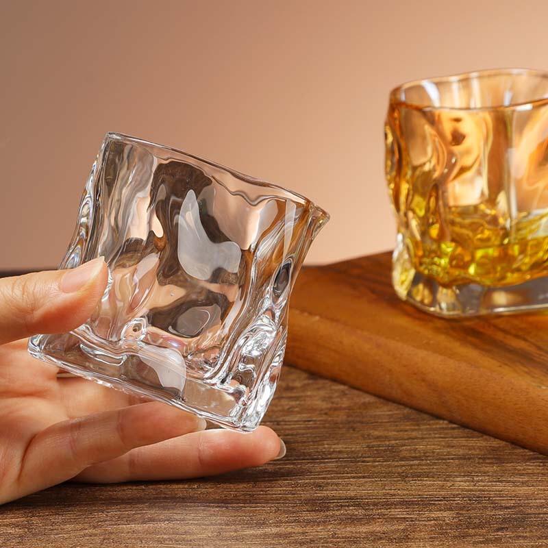 OLOEY Irregular Twist Glass Tumbler