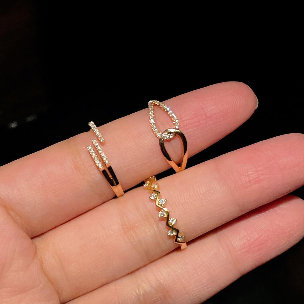 Nowość w Charm inkrustacja Minimalistyczna Fala Pęknięty Diament Ultra Cienkie pierścionki dla kobiet Styl Stackingowy Pierścionek Nadaje się do Codziennej Biżuterii Prezent