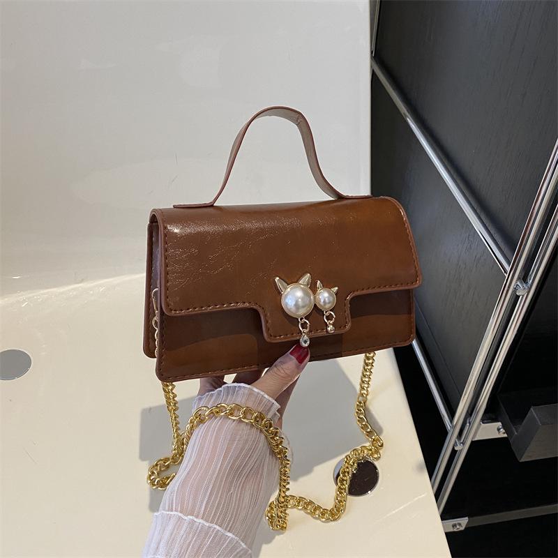 

2024 autumn new foreign style handbag popular chain small square bag temperament niche design shoulder bag messenger bag