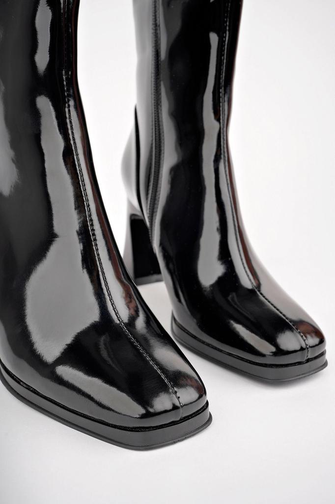 Women Modern Stylish Fashion Boots Boots Faux Leather Black Patent Leather Heeled Boots Square Toe