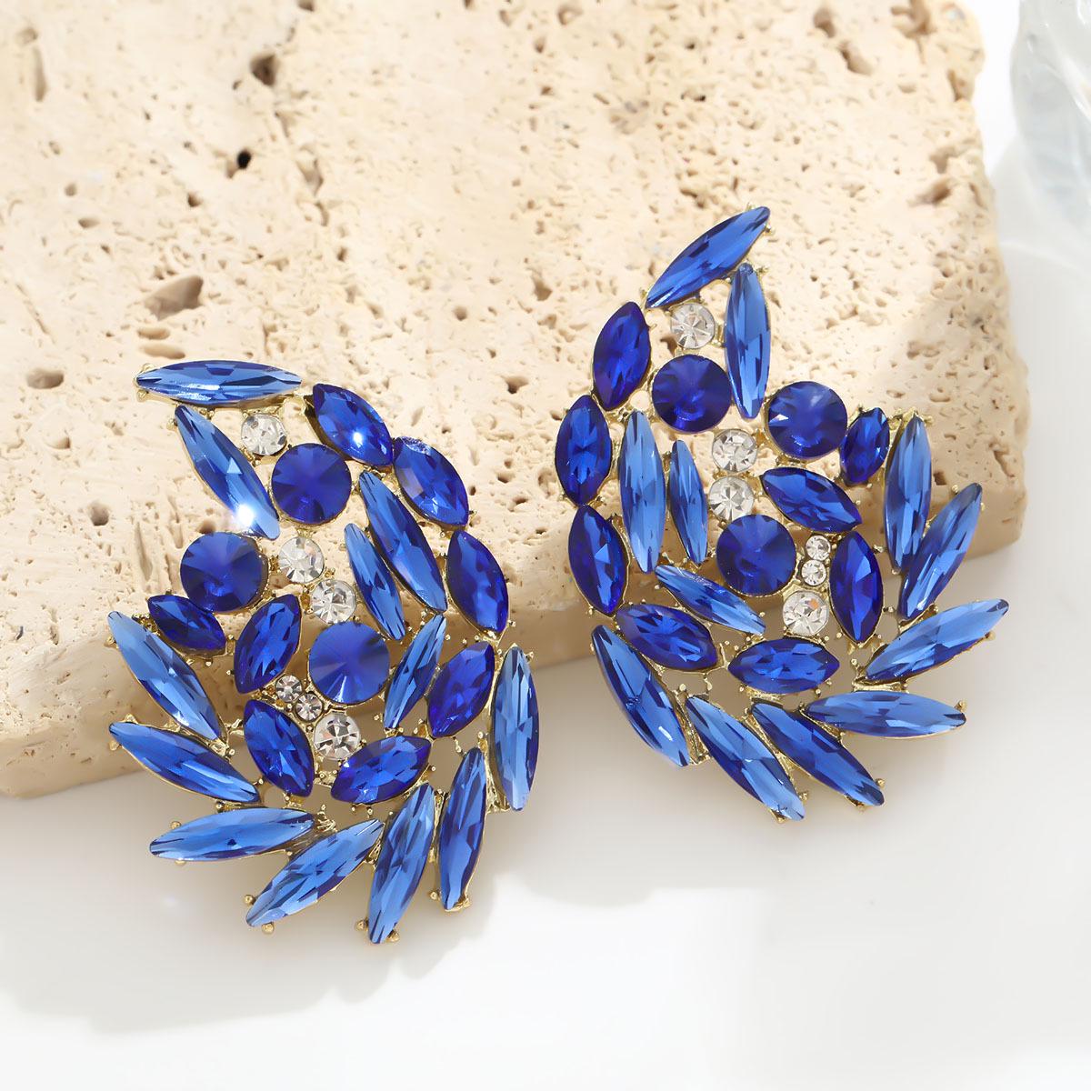 

Exaggerated Sparkling Diamond Angel Wing Earrings - Trendy Fashion Studs for Elegant Social Events синий
