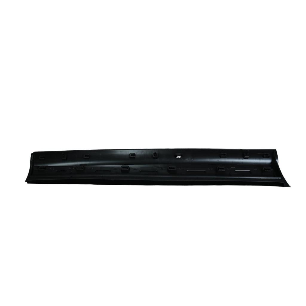 Land Rover Discovery 5 (L462) Front Right Matte Door Trim Panel