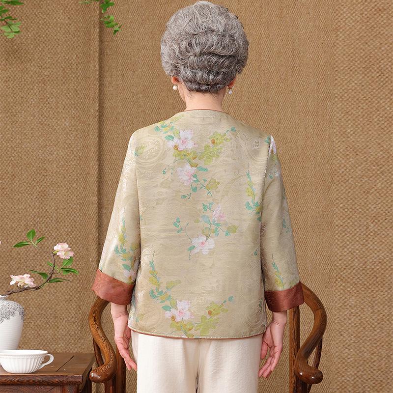 Grandma's New Style Jacket: Elegant Chinese National Design, Suitable for Middle-Aged and Elderly Women - Round Neck, Loose Fit, Elegant Temperament.