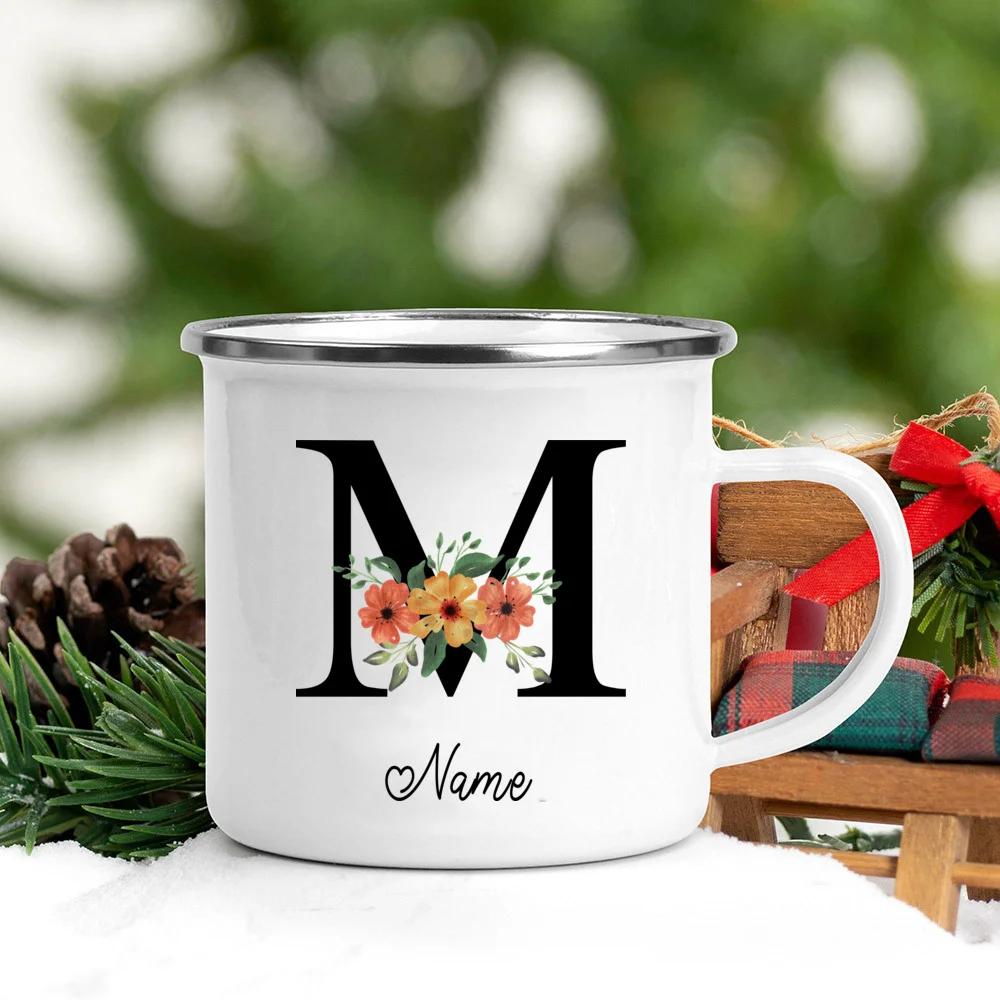 Personalisierte Namens Emailletasse Benutzerdefinierte Blume Buchstabe Alphabet Tasse Camping Henkel Kaffee Tee Milch Tassen Festliche Geburtstagsgeschenke