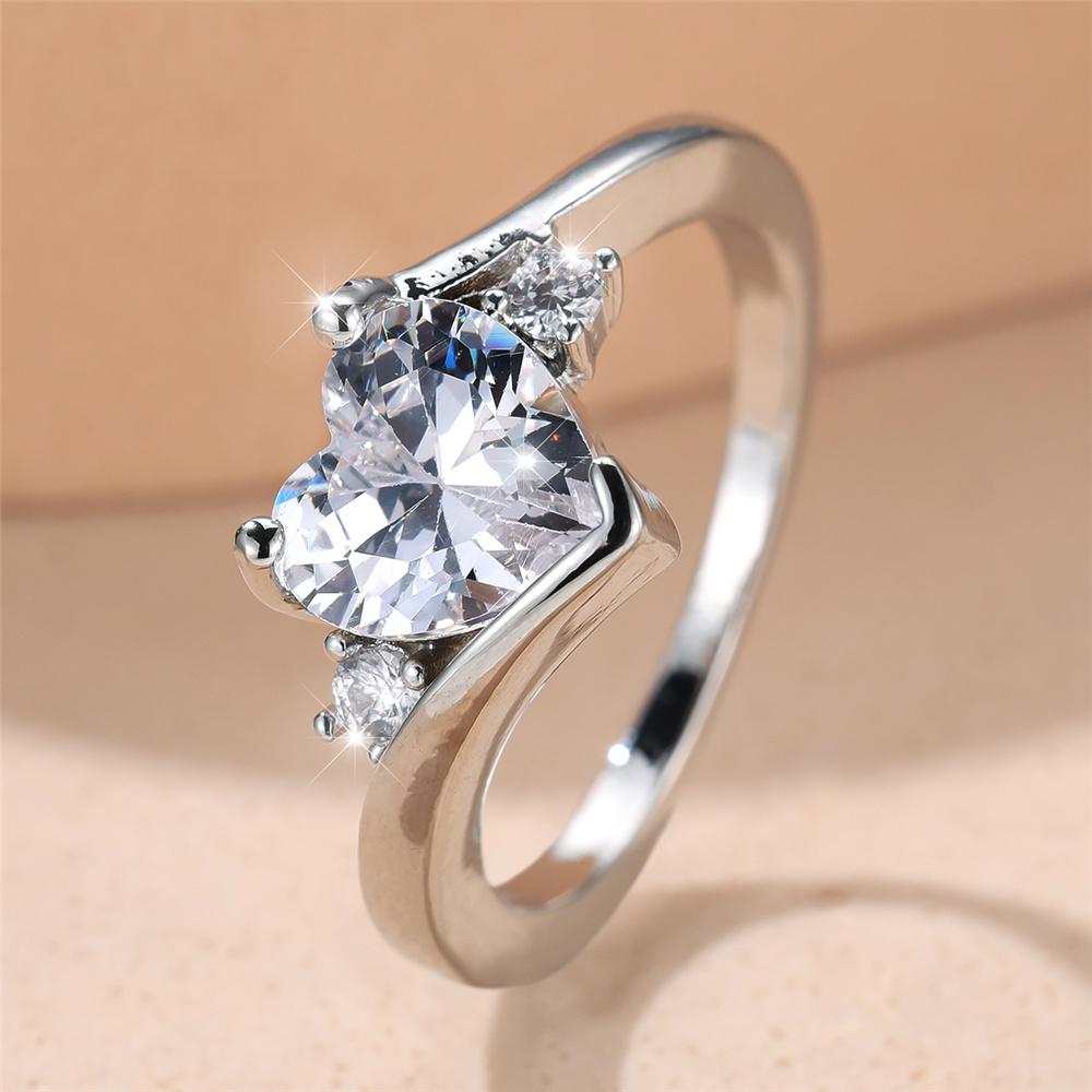 Trendy Red Purple White Zircon Love Heart Vintage CopperColor Wedding Bands Engagement Rings For Women Jewelry