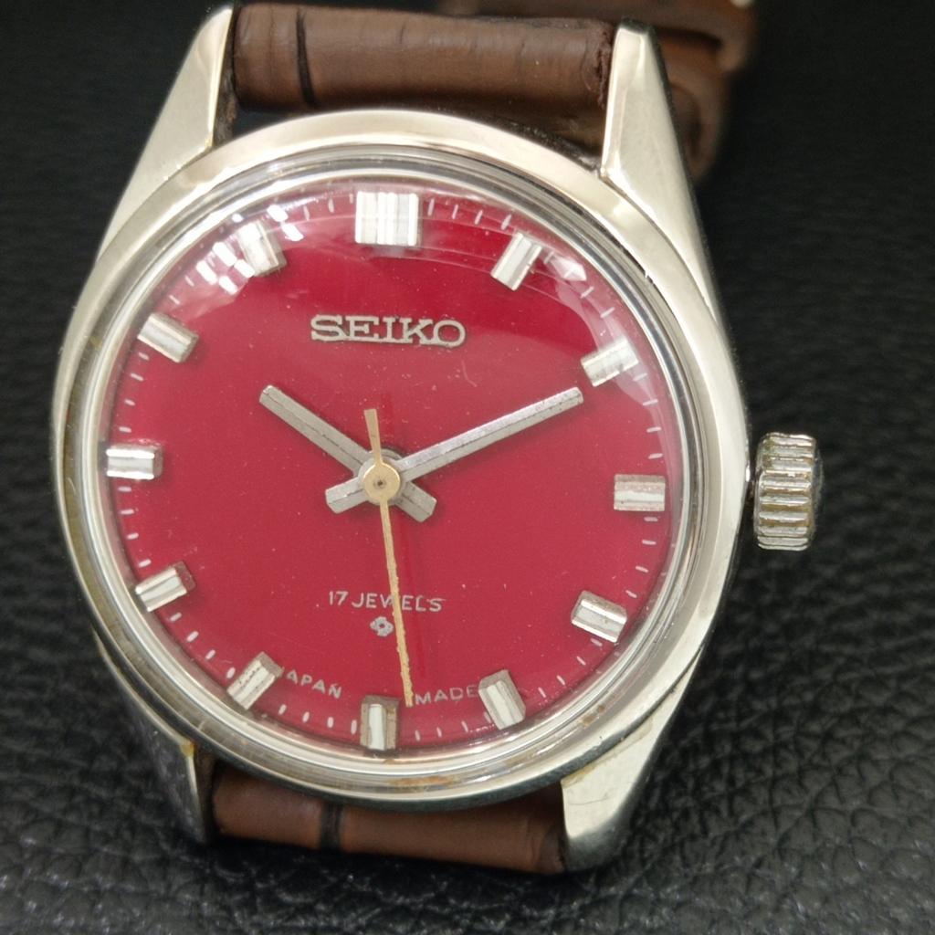 VINTAGE SEIKO HAND-WINDING 66B JAPAN BOY REFURBISHED RED DIAL WATCH a704664-1