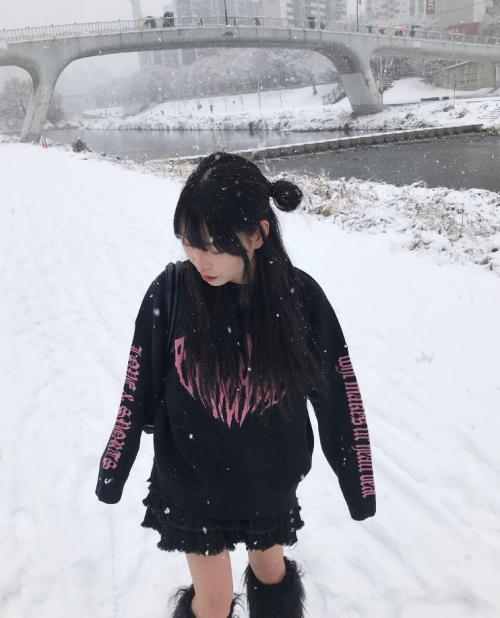 Bonchams Heart Tribal Logo Knit B23Ft16Bk Black/1