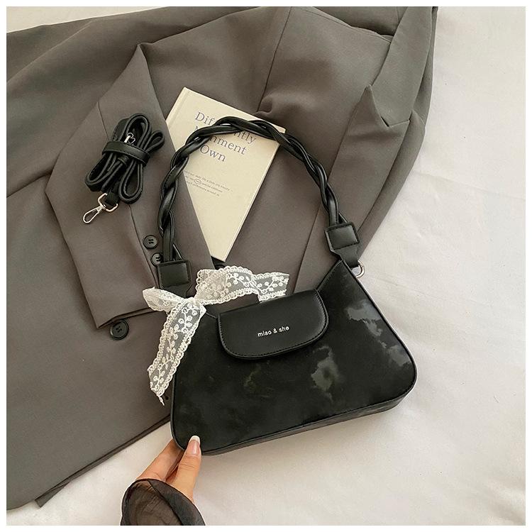 Summer Fashion Underarm Bag Women's New Trend Small Square Bag Niche High Value Chain Shoulder Bag