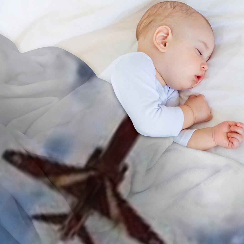 red arrows just taking off Throw Blanket for winter Flannel Fabric Soft Beds Cute Plaid Blankets